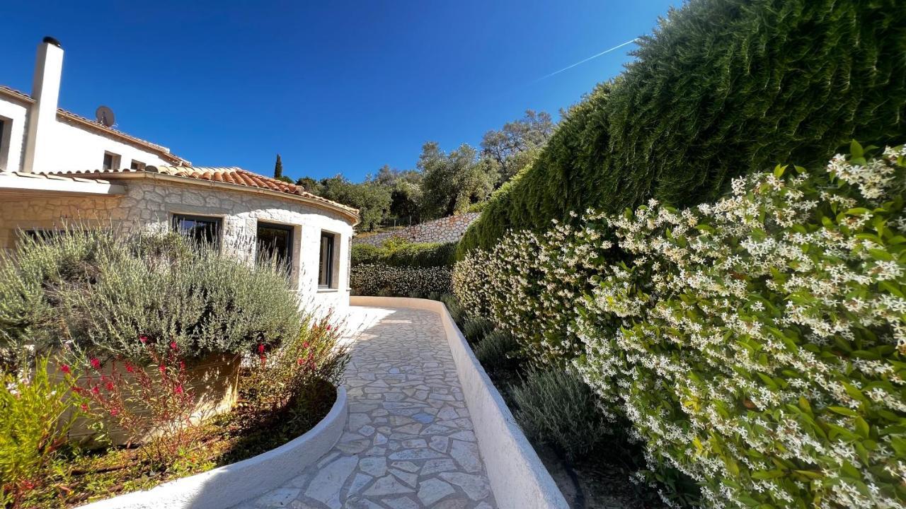 Villa Sania Kassiopi Exteriér fotografie